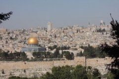 Pohled z okna modlitební místnosti